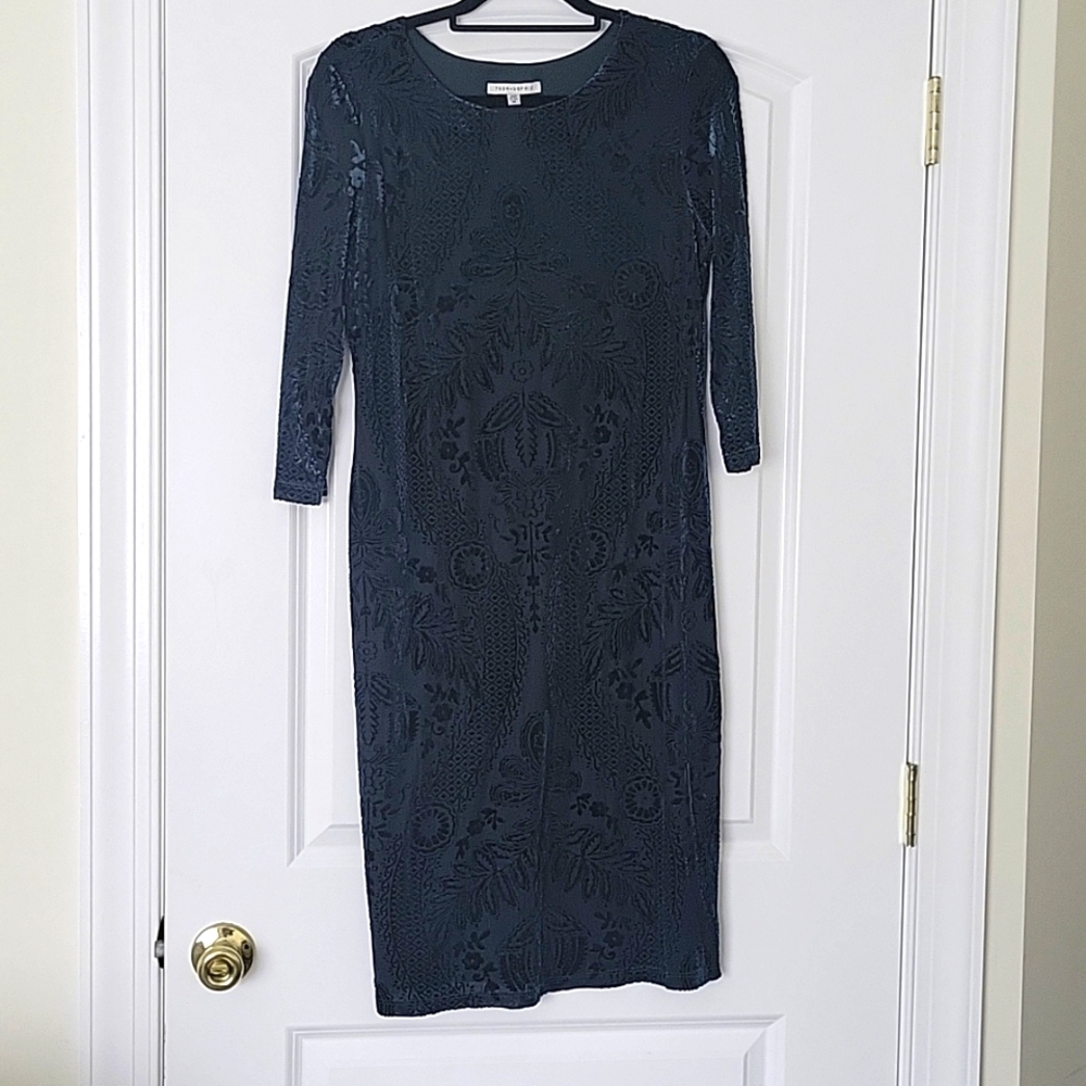 Green velvet dress modest